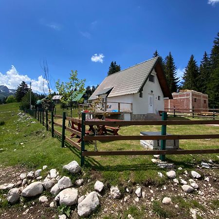 Vista Pitomine Žabljak Exterior foto